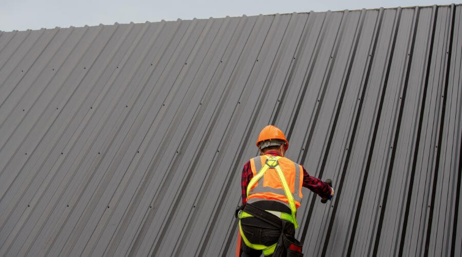 Professional gutter cleaning in Hooper Bay, AK